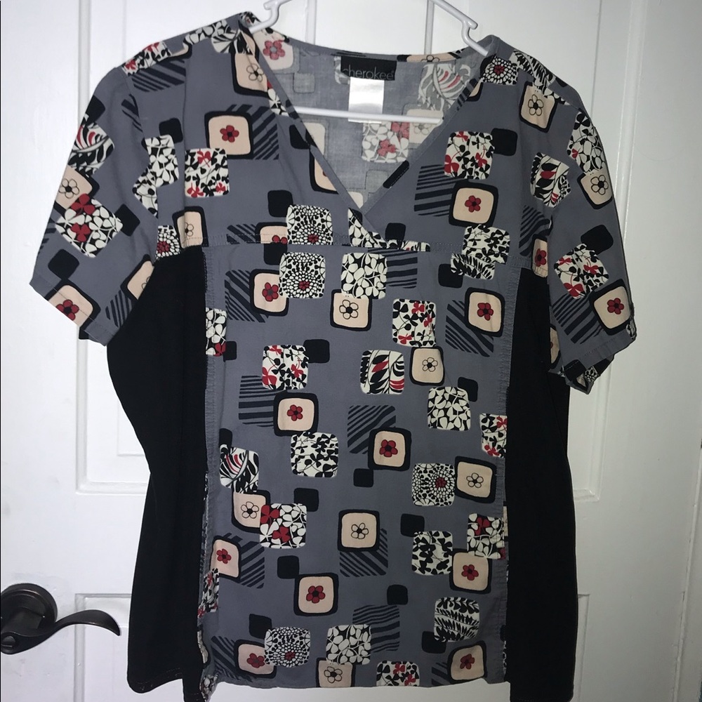 💜5 for $20💜 scrub top!